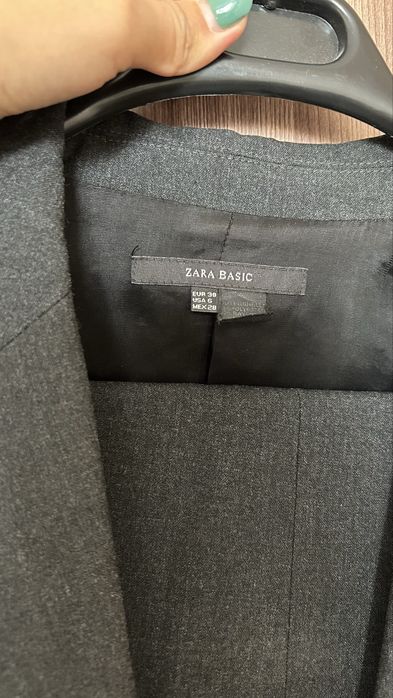 Продам пиджак + брюки Zara