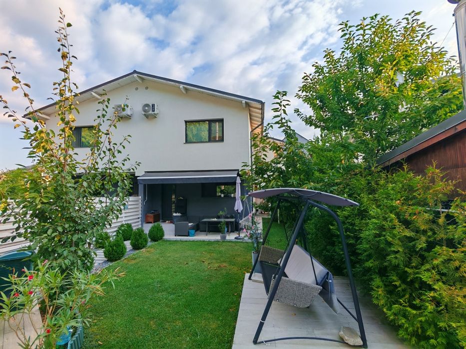 Tunari - casă duplex lângă pădure
