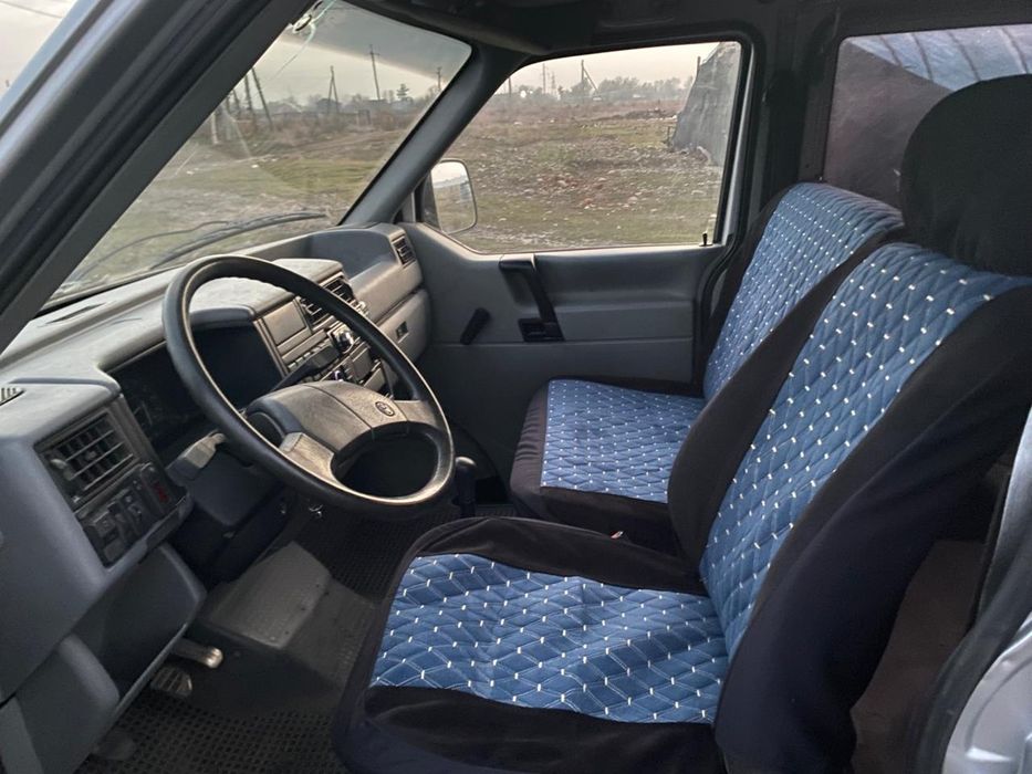 Волесваген транспортер сатлады