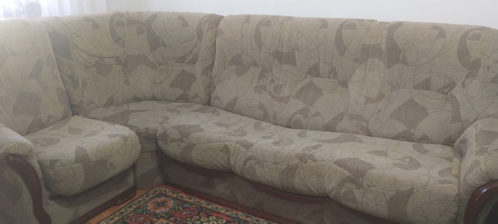 Диван - угловой.