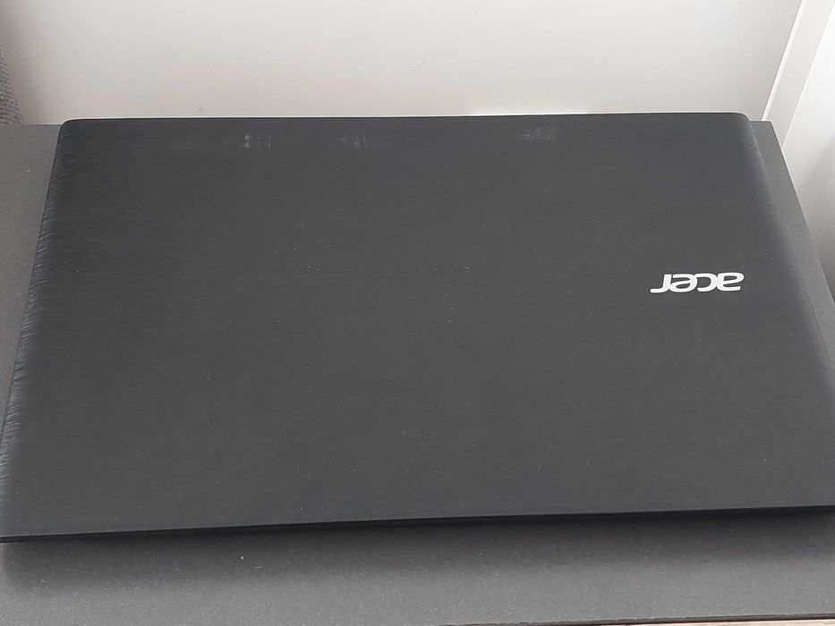 17.3" 4GB RAM Core i3-6006U 120GB SSD лаптоп Acer TravelMate P278 P278-M-33B3