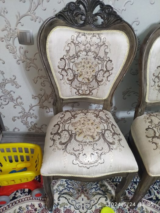 Стулья в отличном состоянии