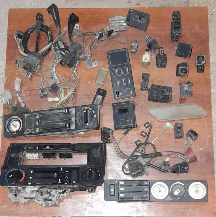 Продам запчасти bmw б/у подрибно по тел