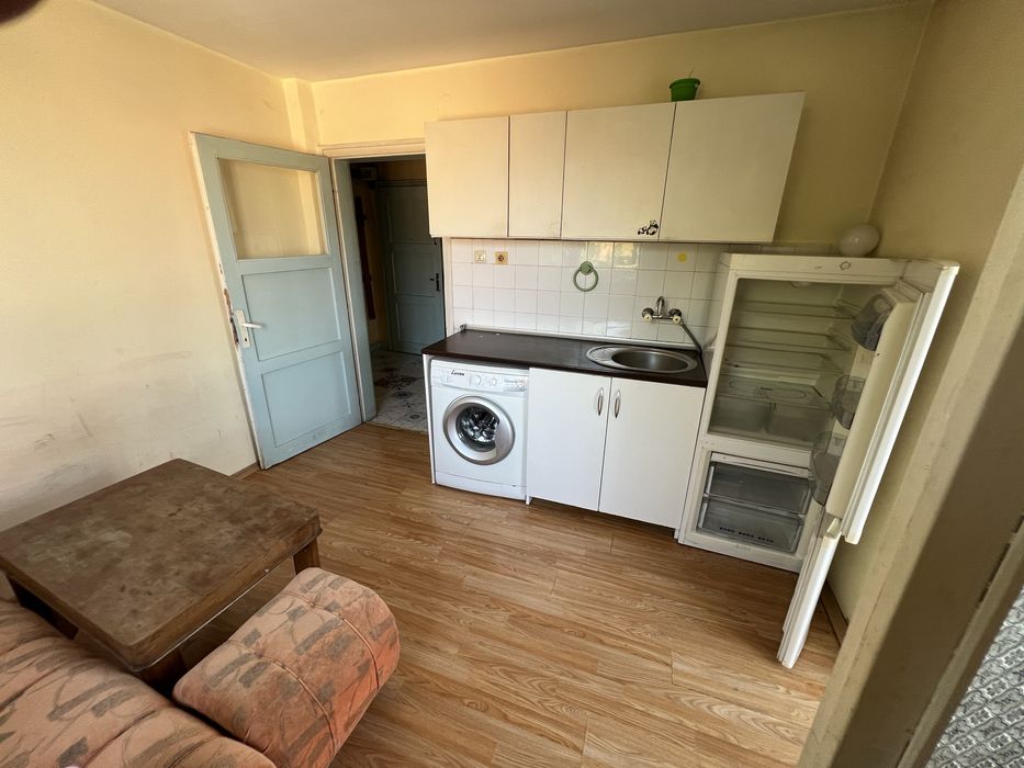 Дава се под наем Тристаен апартамент в Пловдив, Каменица 1 - 60 кв.м за 306 € - Снимка #2