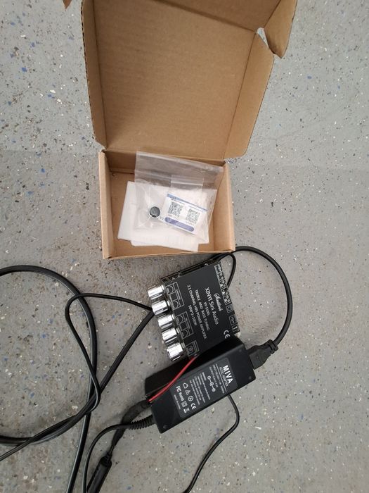 Amplificator audio 2.1 canal 2x50W + 100W subwoofer, Bluetooth 5.0