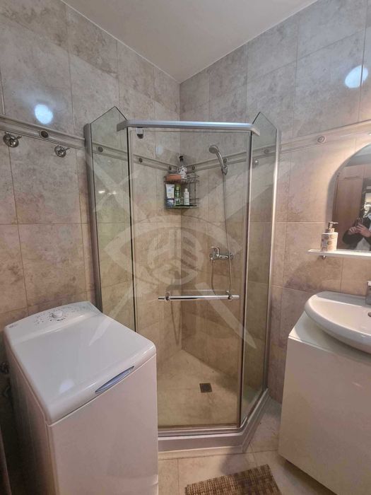 Дава се под наем Двустаен апартамент в Варна, Общината - 60 кв.м за 550 € - Снимка #4