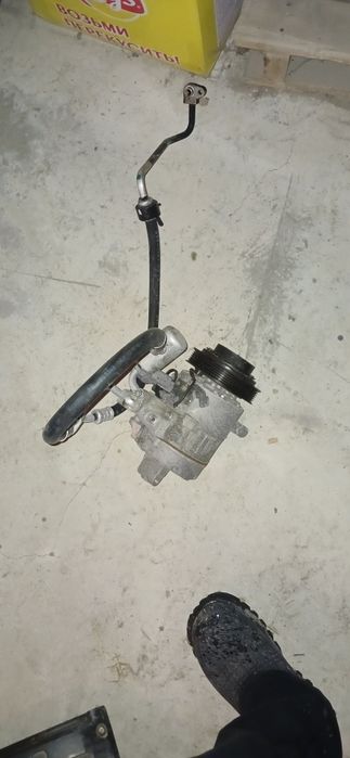 Продам компрессор кондиционера