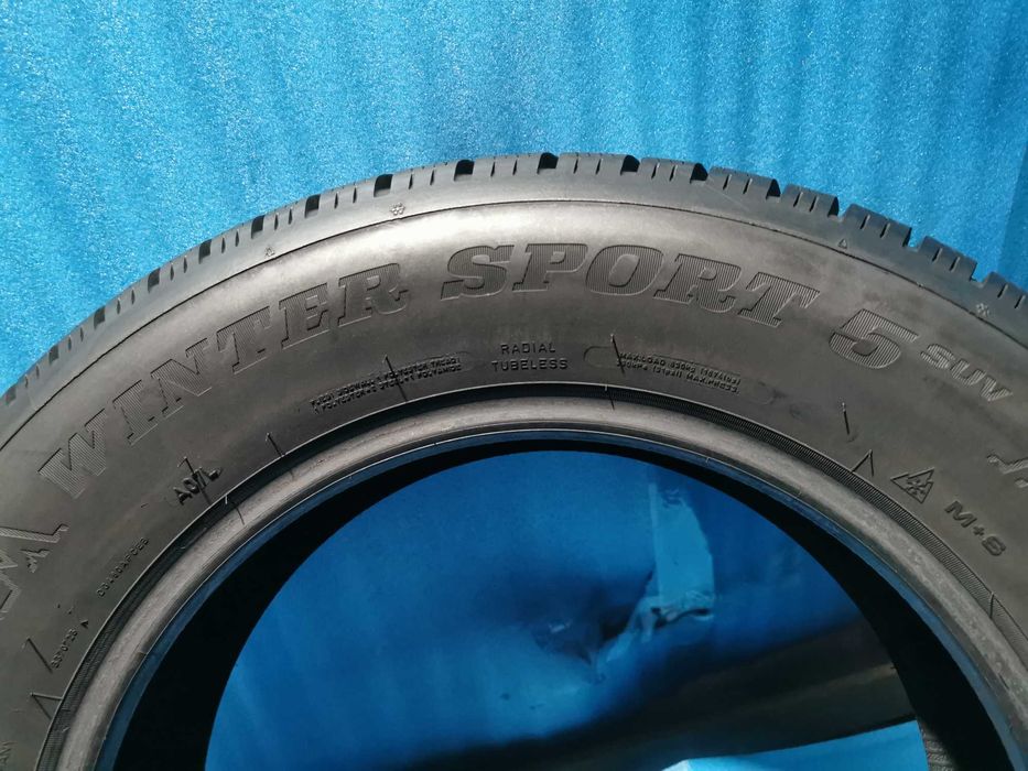 225/65/17 dunlop m+s 4 buc