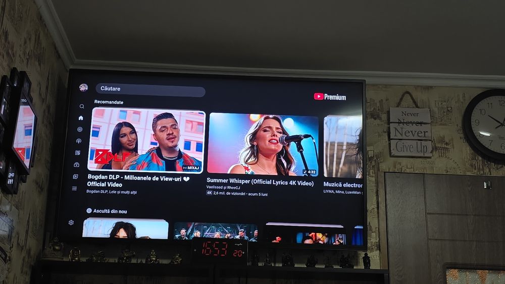 Tv  Hitachi Led 50 inch . 126 cm