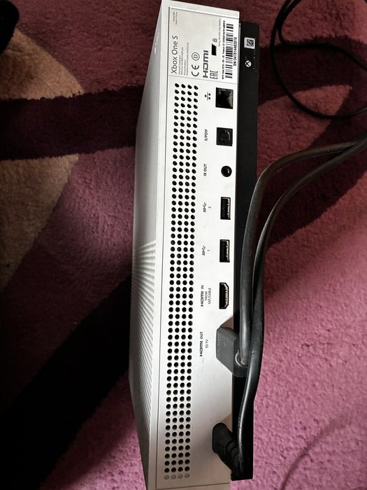 Xbox one s с двумя джойстиками