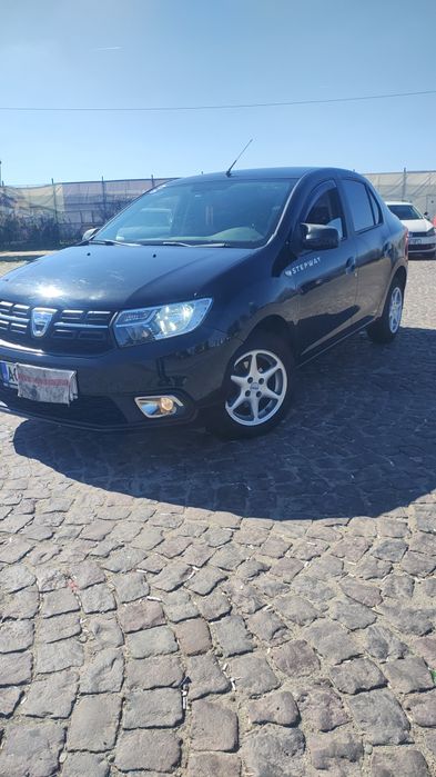 Vând Dacia Logan full 2017 proprietar