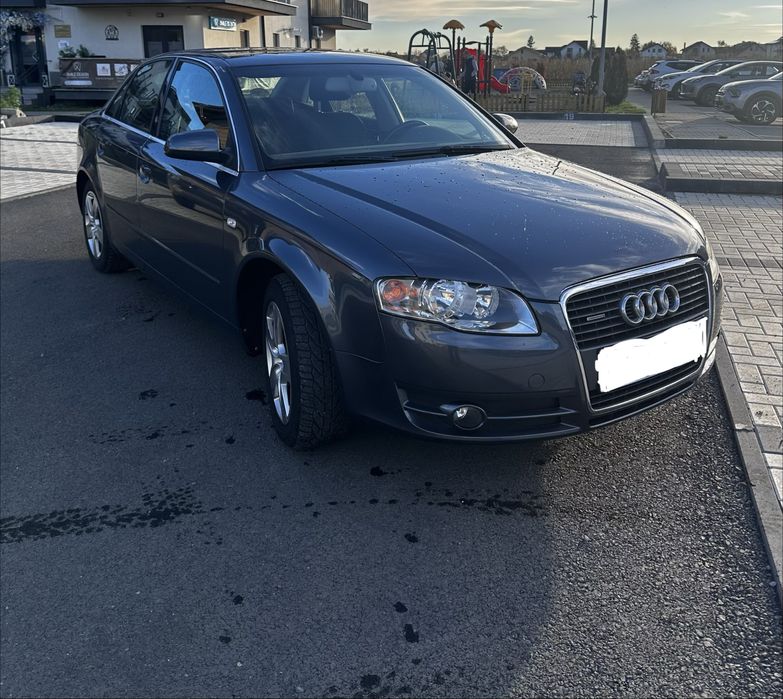 Audi A4 Limuzina