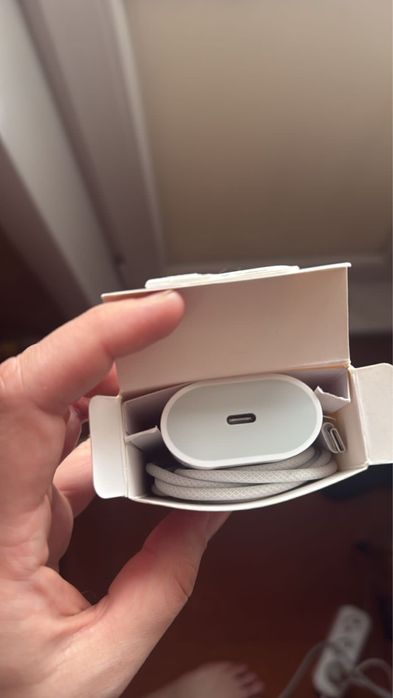 Адаптер/зарядка