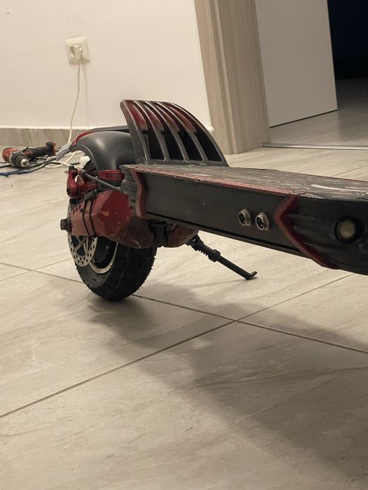 Trotineta 70 km/h autonomie 75 zero 10x custom