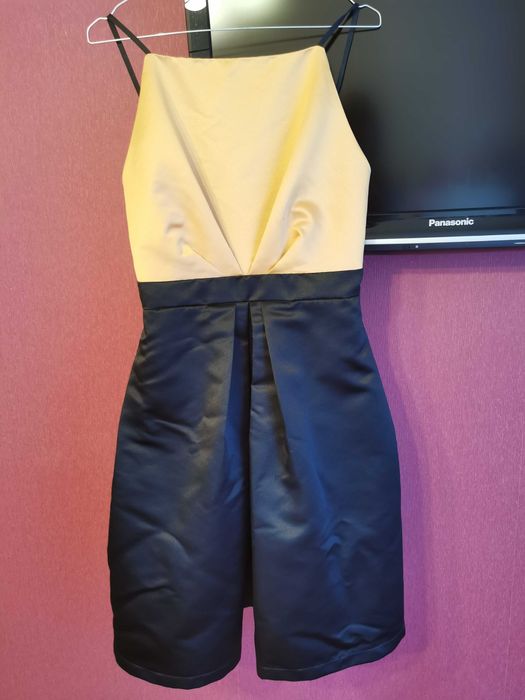 Официална рокля Verne, М, подходяща за коледен/новогодишен тоалет