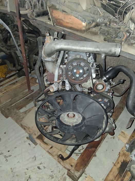 Motor iveco 2.8 pompa mecanica an 2000  cu ontercooler