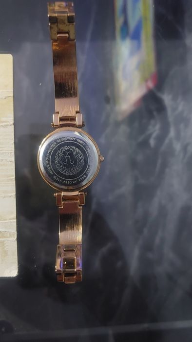 Ceas de mana pentru femei Anne Klein stare foarte bună