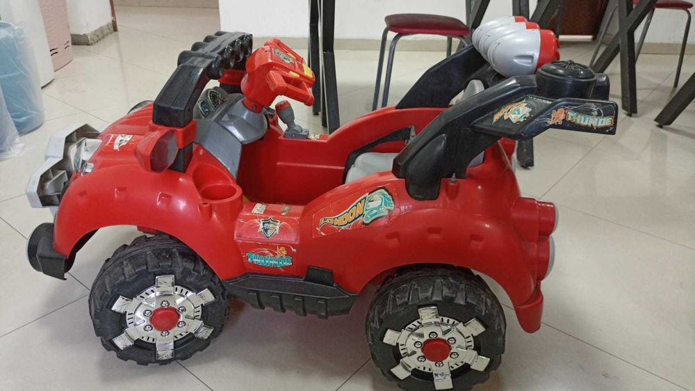 Продам электромобиль недорого