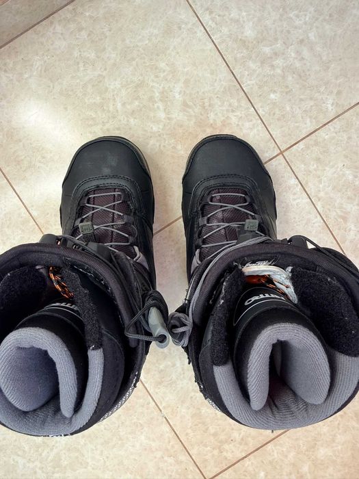 Boots snowboard Nitro Crown TLS – Mărimea 38 2/3 (25 cm)