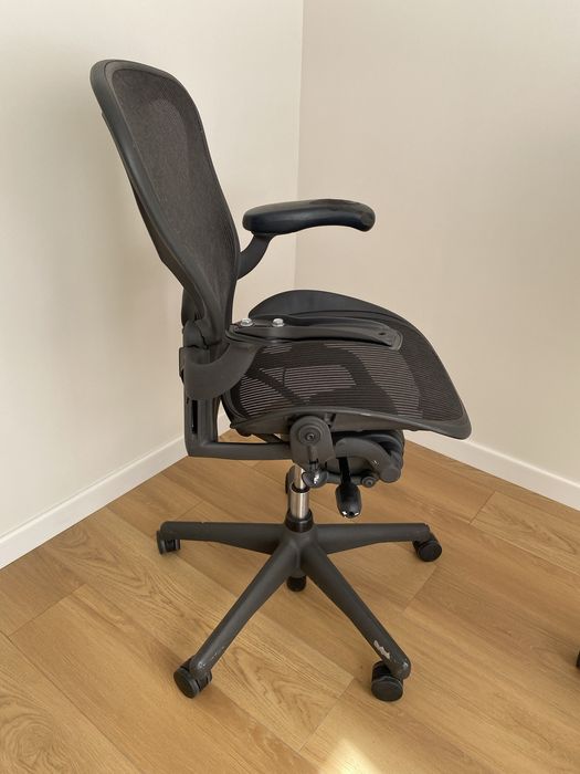 Кресло Herman Miller Aeron Classic / original