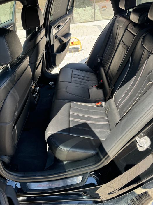 BMW 540i xDrive Touring