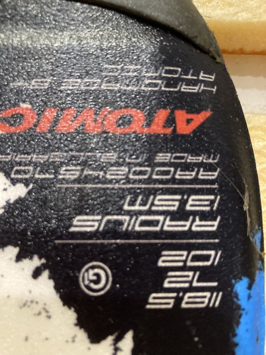 Skiuri,clapari,costum intreg de ski