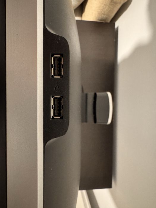 Monitor Dell U2412M – 24”, IPS