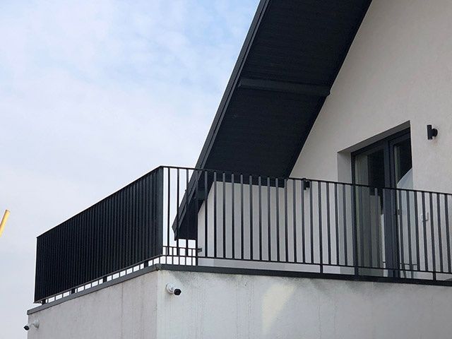 Confectii metalice , porți,garduri,scări, balustrade etc.