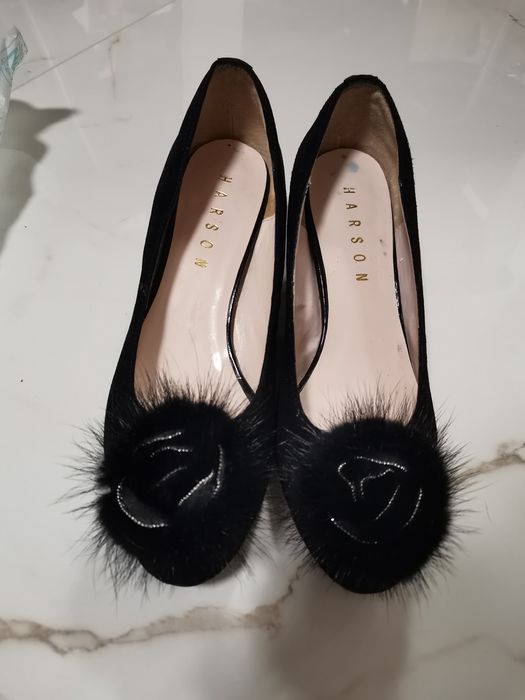 Черни обувки с велур и естествена кожа