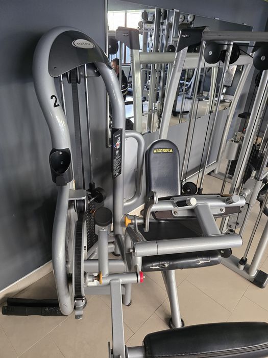 Aparat flexii biceps femural Matrix (picioare,legs)
