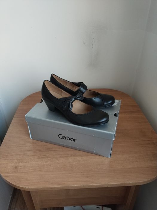 Туфли женские кожаные