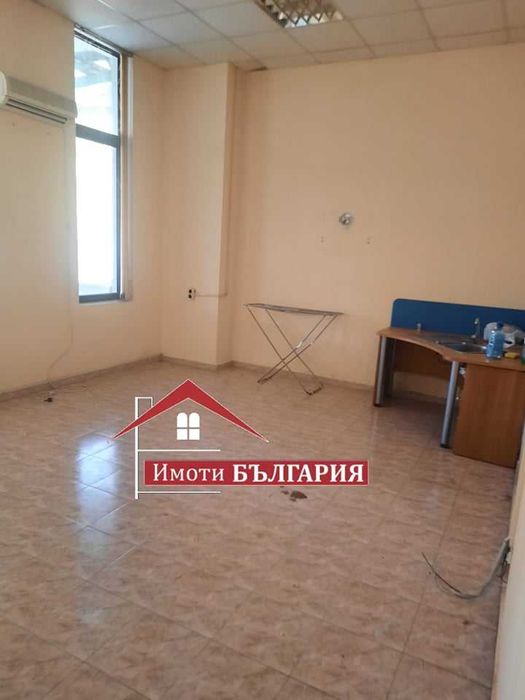 Продава се Промишлена сграда в Баня - 3924 кв.м за 383 €/кв.м - Снимка #15