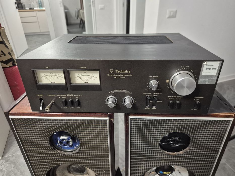 Vand statie Technics SU-7300K CU 4 BOXE
