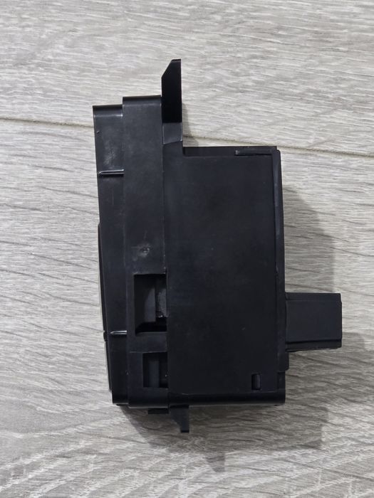 Buton frână de mână electrică BMW X5 / X6 E70 E71 E72