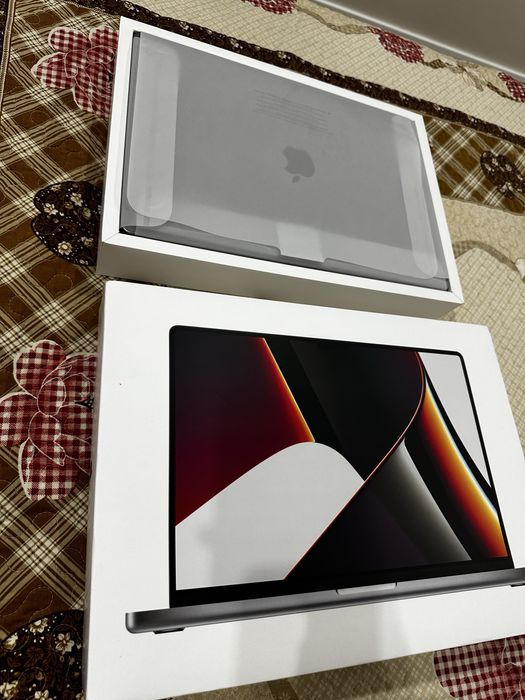 MacBook Pro 16” на M1 (16 ГБ/ 1 ТБ)