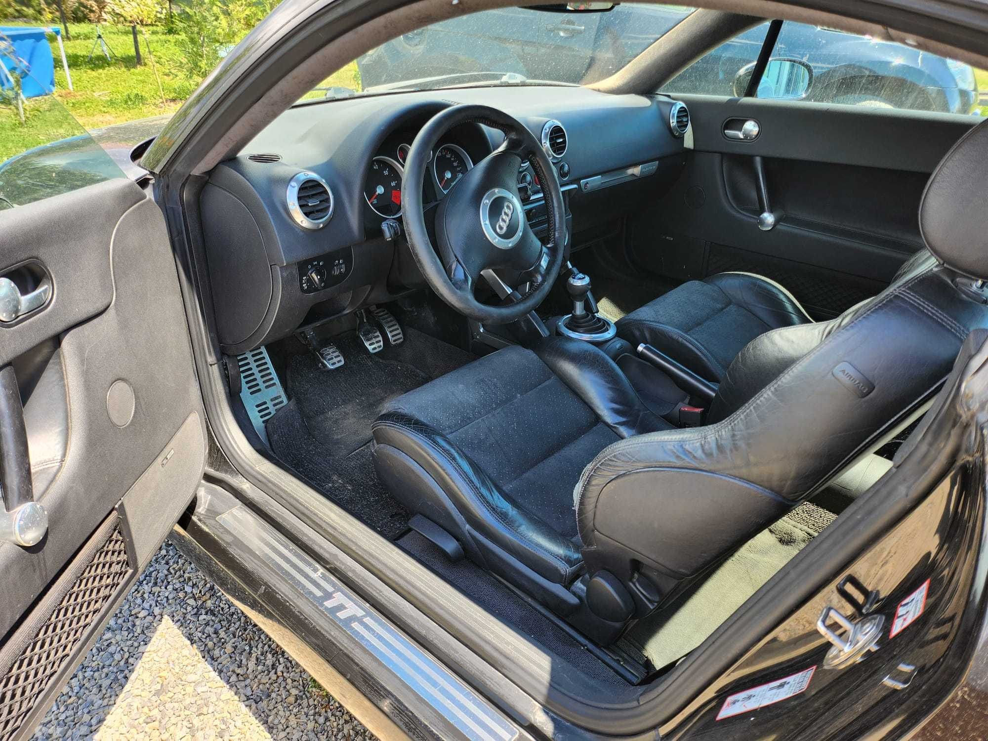 Audi tt 8n quattro Arad • OLX.ro