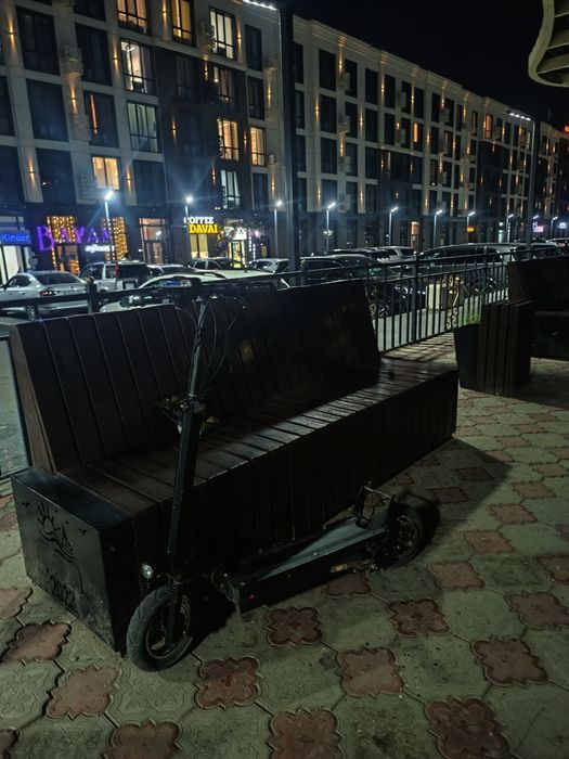 продам электросамокат куго м2(кастом)