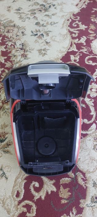 Пылесос- LG erisson