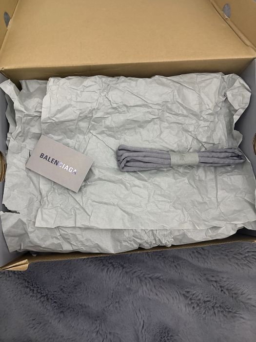 Balenciaga runners grey