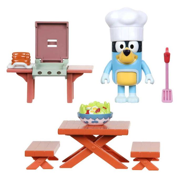 BLUEY Барбекю на двора с фигура Блуи