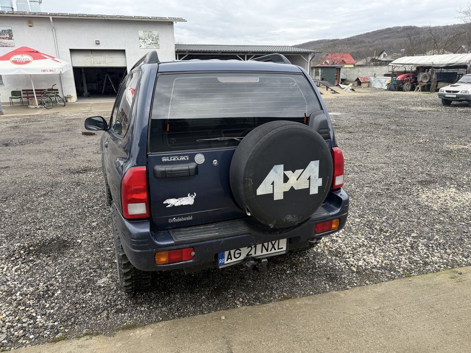 Suzuki Grand vitara 2.0 benzina 128 cp proprietar