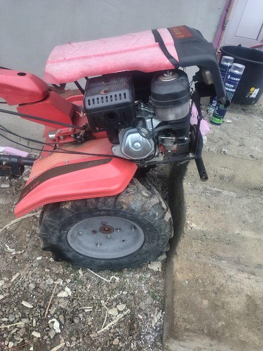 Motocultor 15 cai benzina