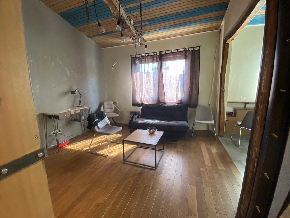 Дава се под наем Едностаен апартамент в София, Център - 50 кв.м за 525 € - Снимка #2