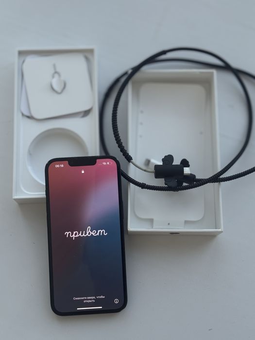 IPhone 13 Айфон 128GB 77% оригинал шнур,