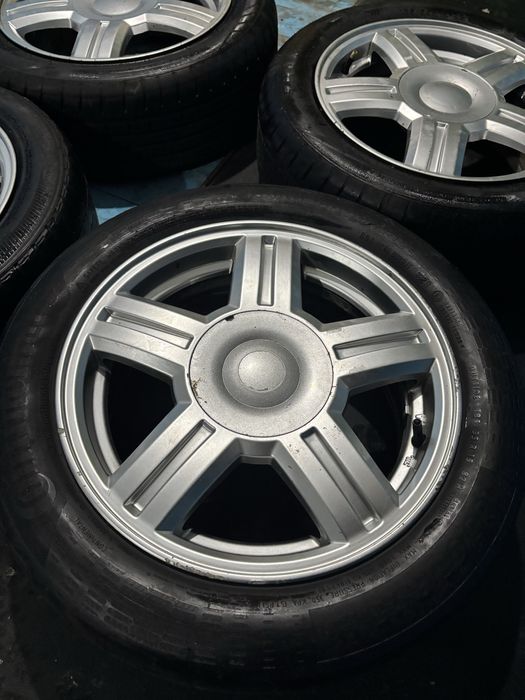 Продам комплект диски с резиной