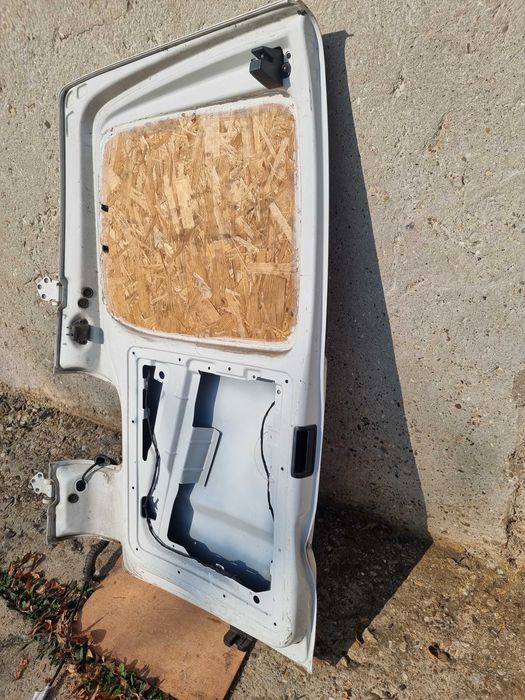 Usa dreapta spate VW T5 Facelift model 2015 completa  350 lei