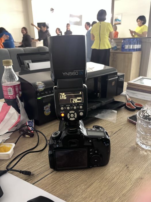 Продам фотоаппарат кэнон 60д