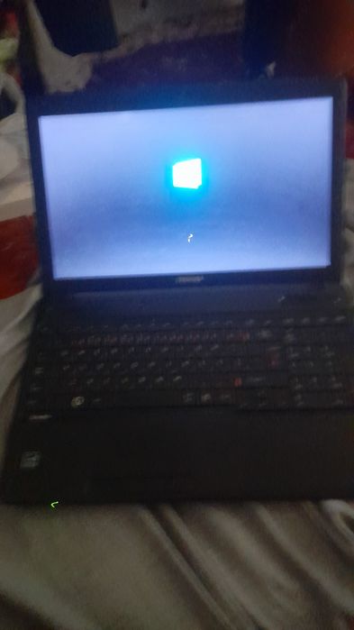 Продам  ноутбук тосшиба