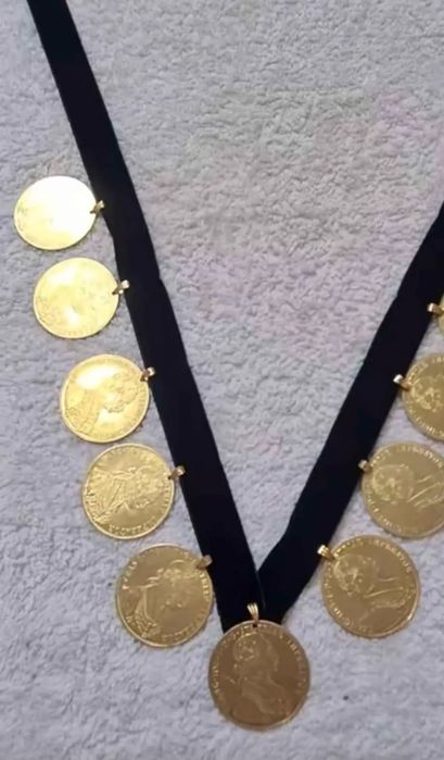 Vand salba si cercei din moneda franc iosef placat