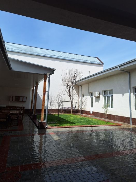 Hovli sotiladi 4 sotok (O'RIKZOR)